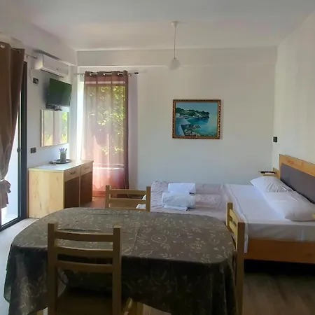 Lungomare Private 3*