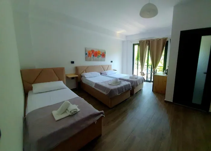 Lungomare Private 3* Wlora