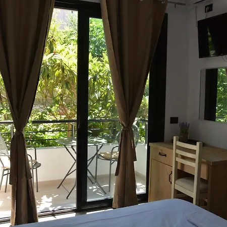 Lungomare Private Апарт-отель