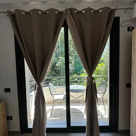 Lungomare Private 3* Vlore